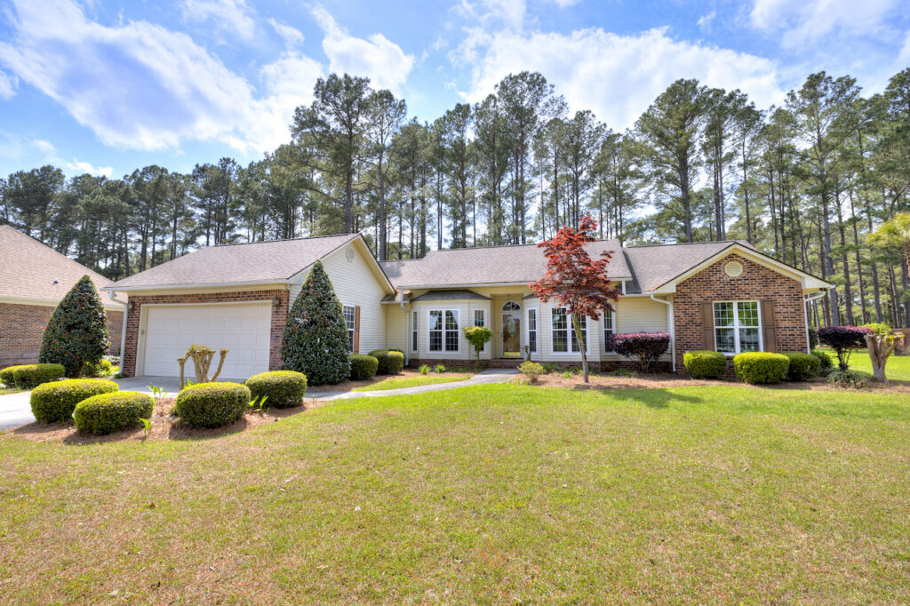 245 Plantation Drive, Manning South Carolina 29102 – Wyboo Plantation